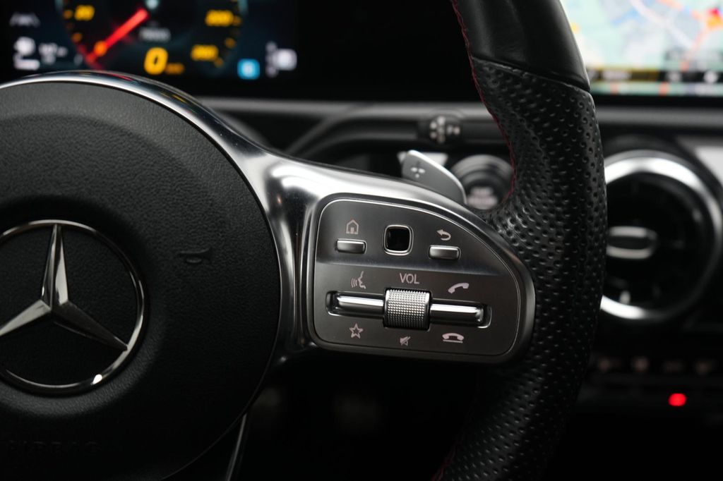 Mercedes-Benz CLA 200 2020