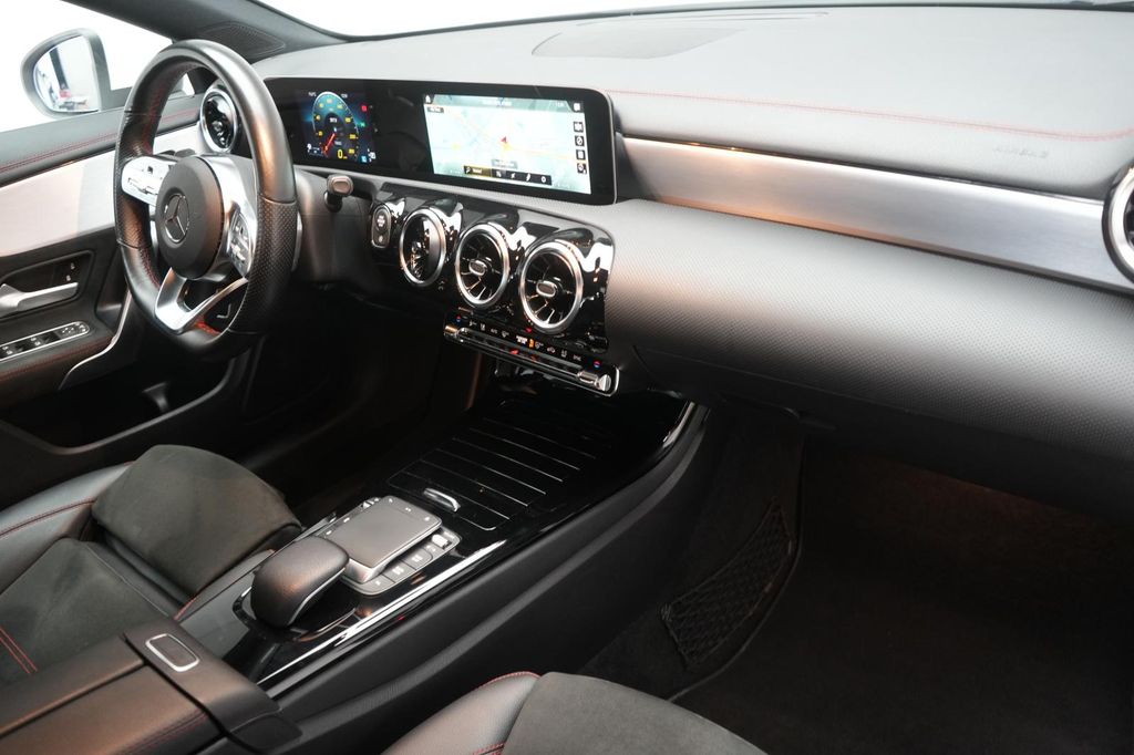 Mercedes-Benz CLA 200 2020