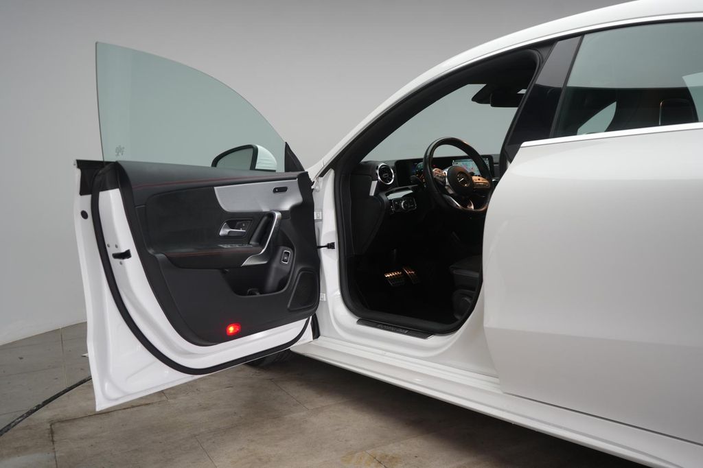 Mercedes-Benz CLA 200 2020