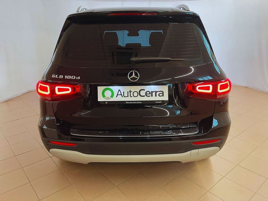 Mercedes-Benz GLB 180 2022