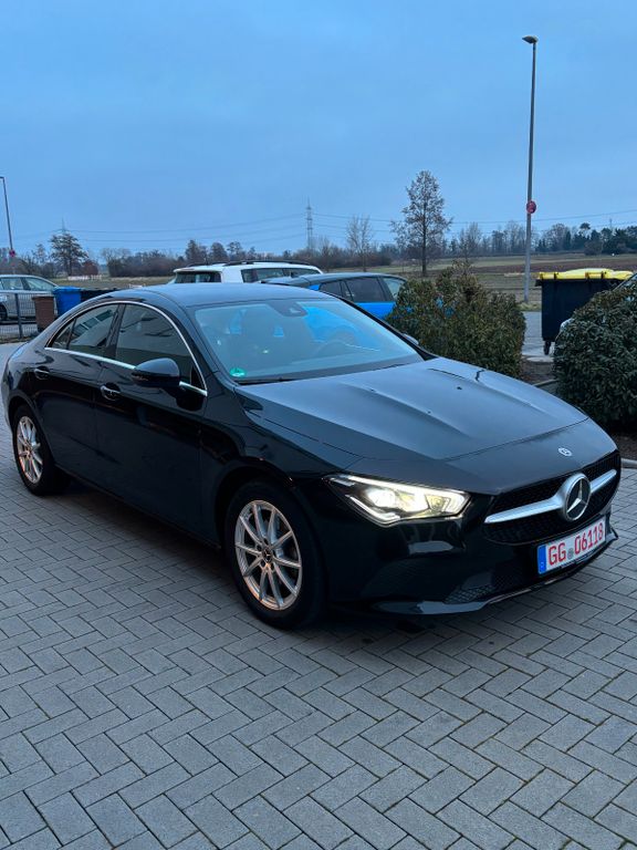 Mercedes-Benz CLA 180 2021