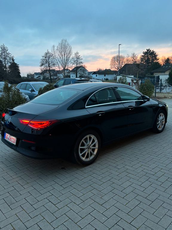 Mercedes-Benz CLA 180 2021