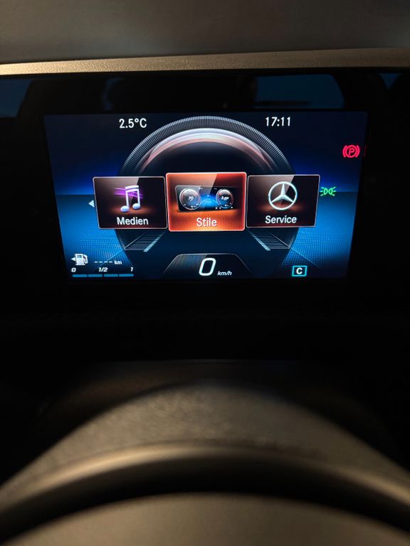 Mercedes-Benz CLA 180 2021