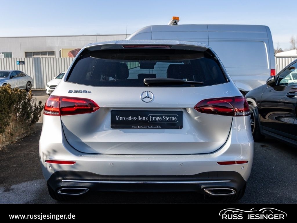 Mercedes-Benz B 250 2022