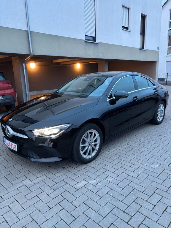 Mercedes-Benz CLA 180 2021