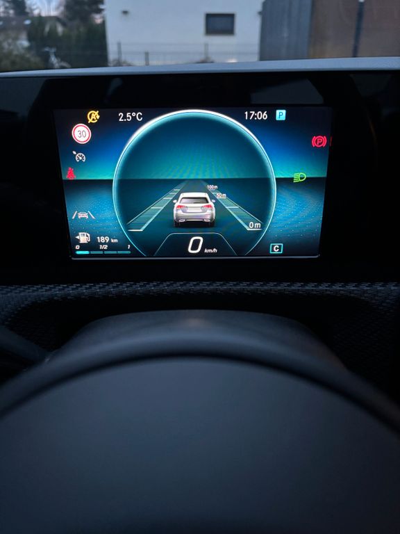 Mercedes-Benz CLA 180 2021