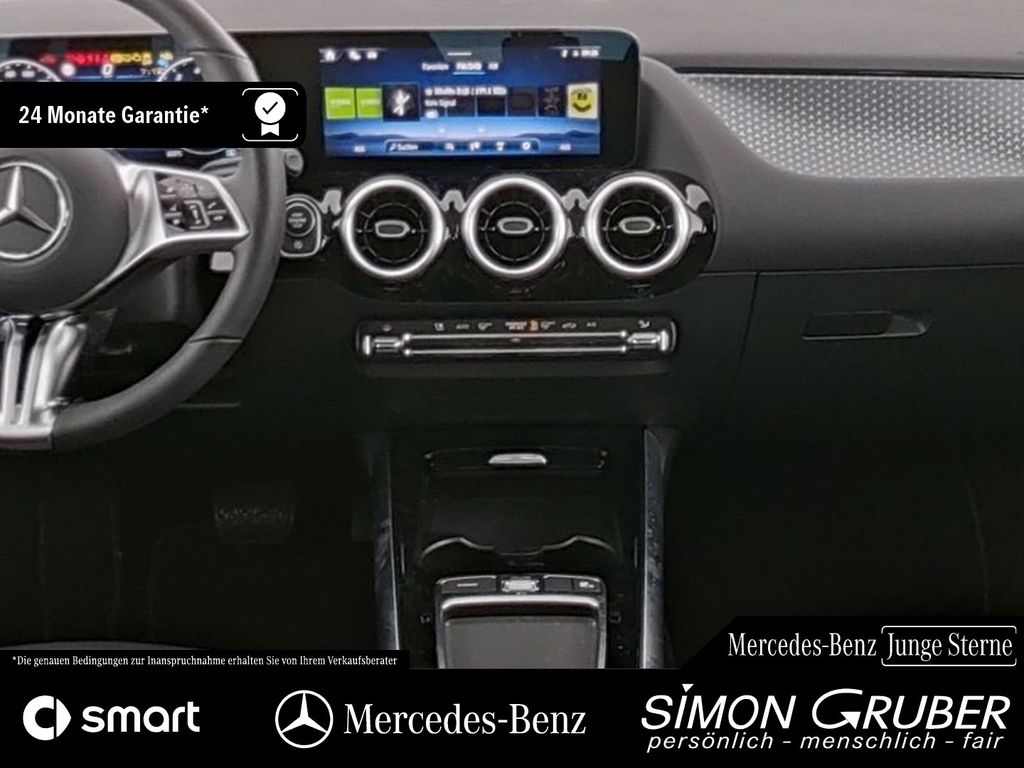 Mercedes-Benz GLA 180 2024