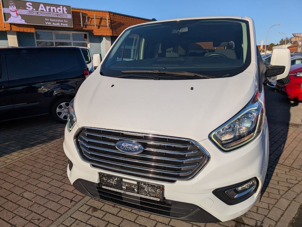 Ford Tourneo Custom 2020