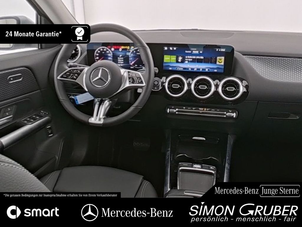 Mercedes-Benz GLA 180 2024