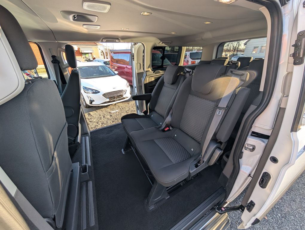 Ford Tourneo Custom 2020