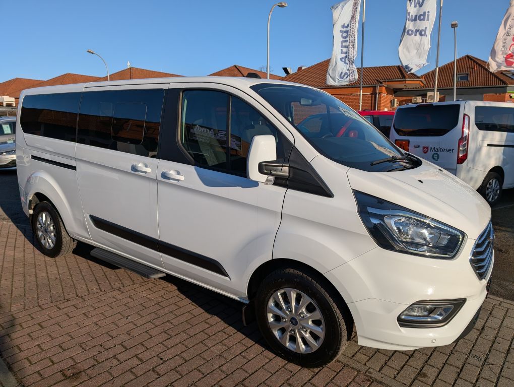 Ford Tourneo Custom 2020