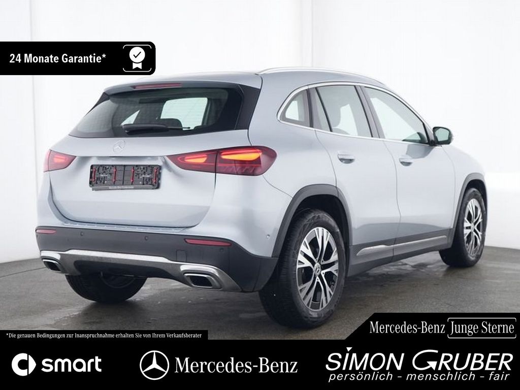 Mercedes-Benz GLA 180 2024
