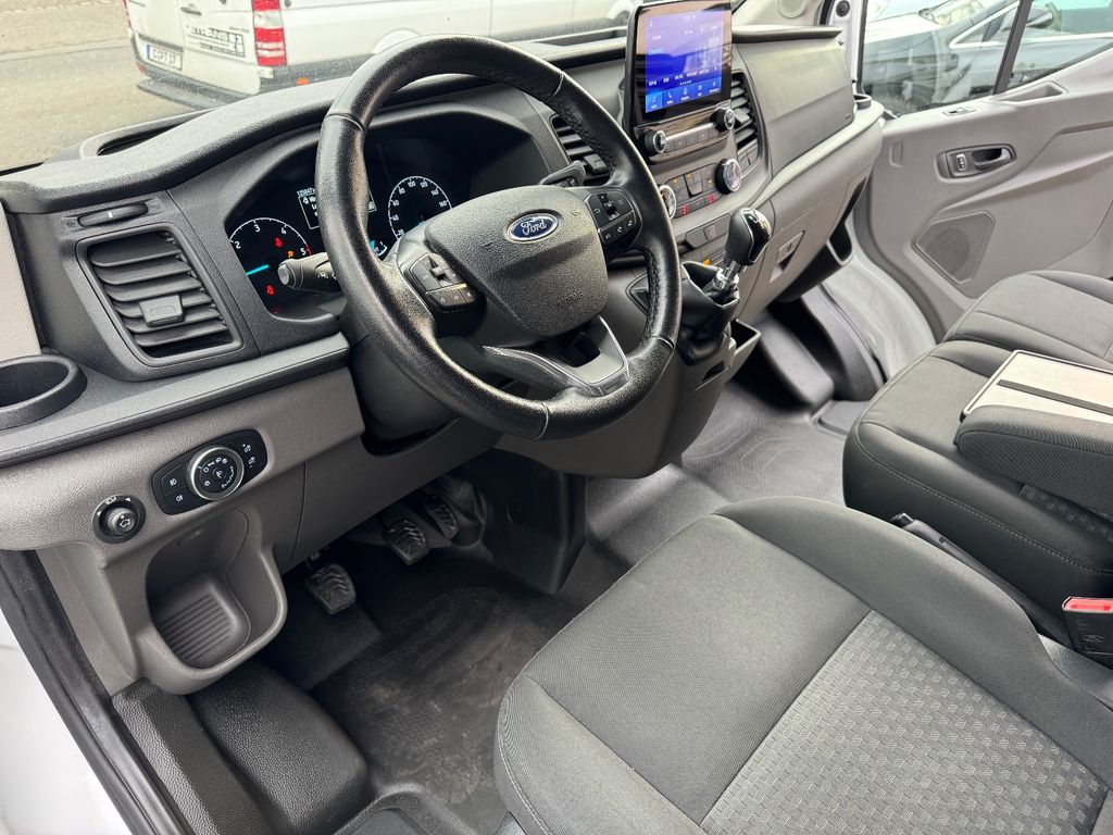 Ford Transit 2022