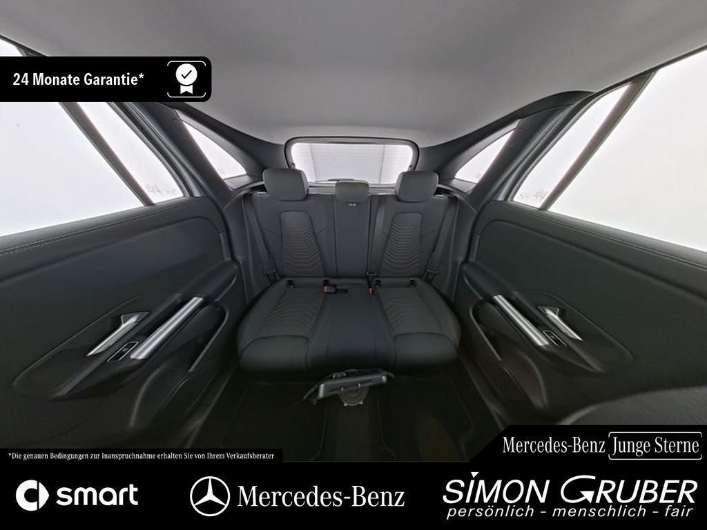 Mercedes-Benz GLA 180 2024