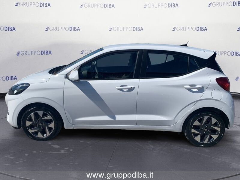 Hyundai i10 2023