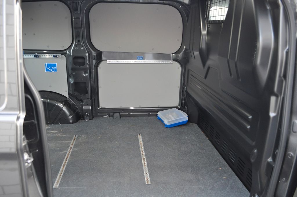 Ford Transit Custom 2024