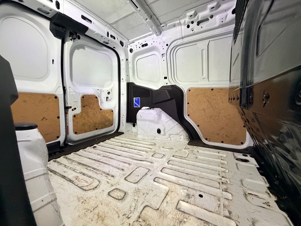 Ford Transit Courier 2021