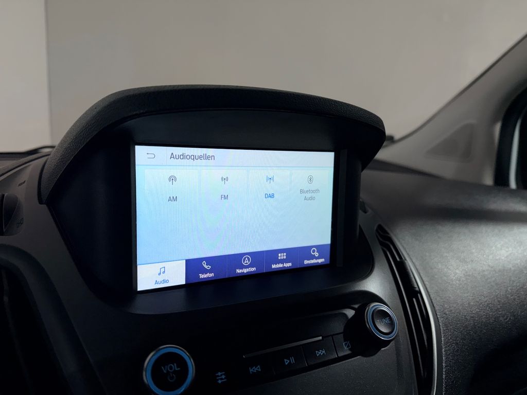 Ford Transit Courier 2021