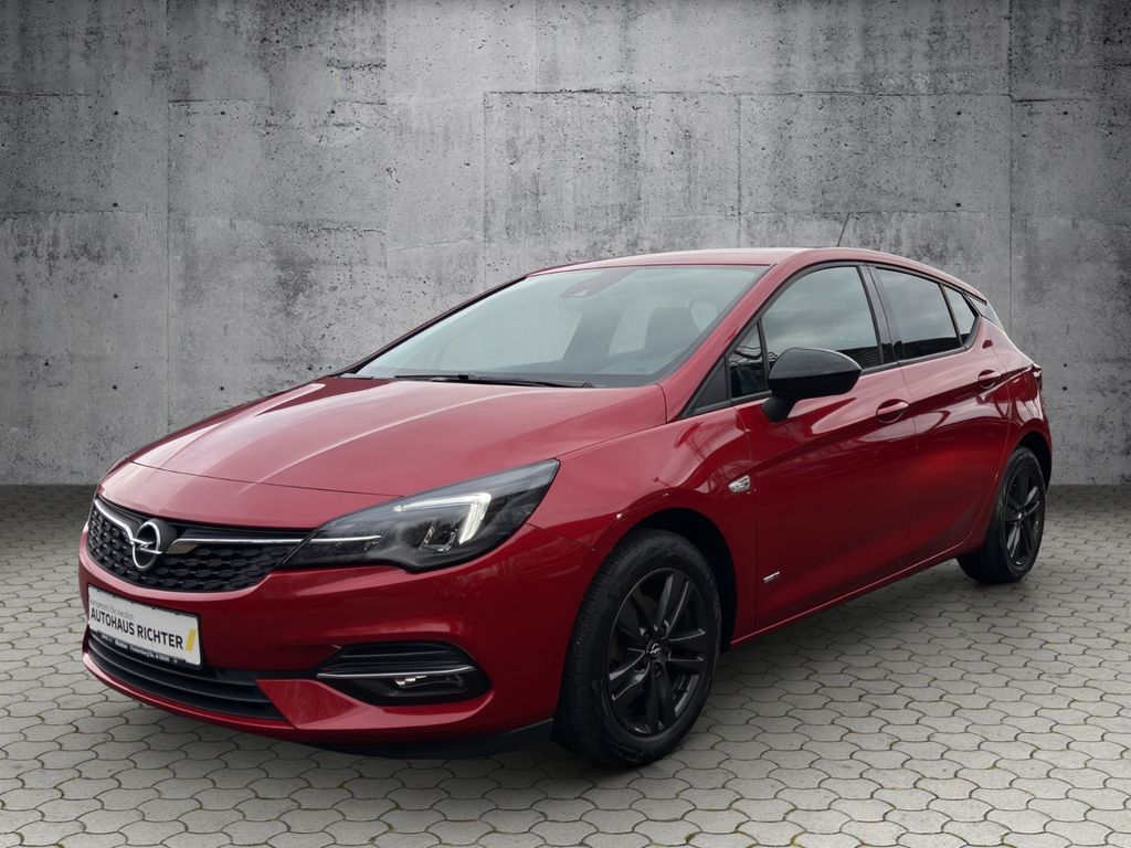 Opel Astra 2021