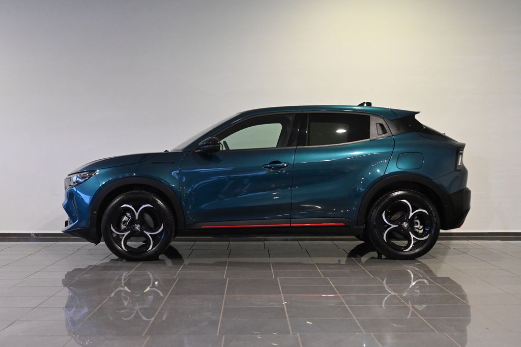 Alfa Romeo Junior 2024