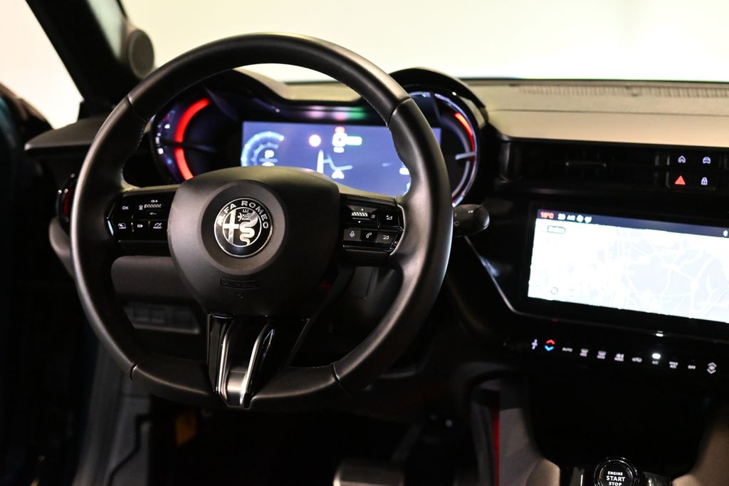 Alfa Romeo Junior 2024