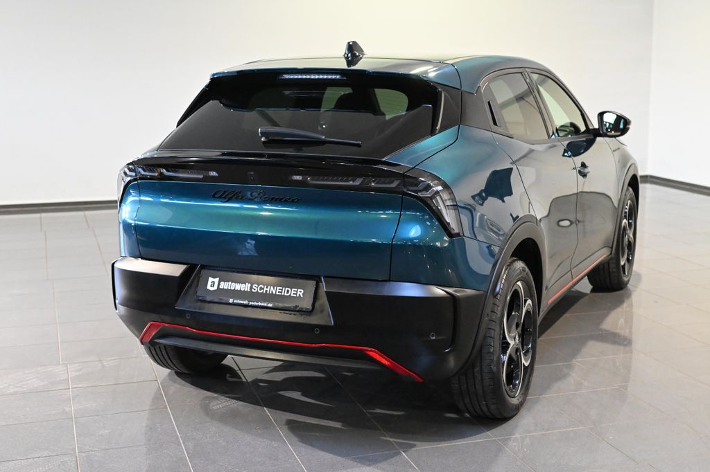 Alfa Romeo Junior 2024