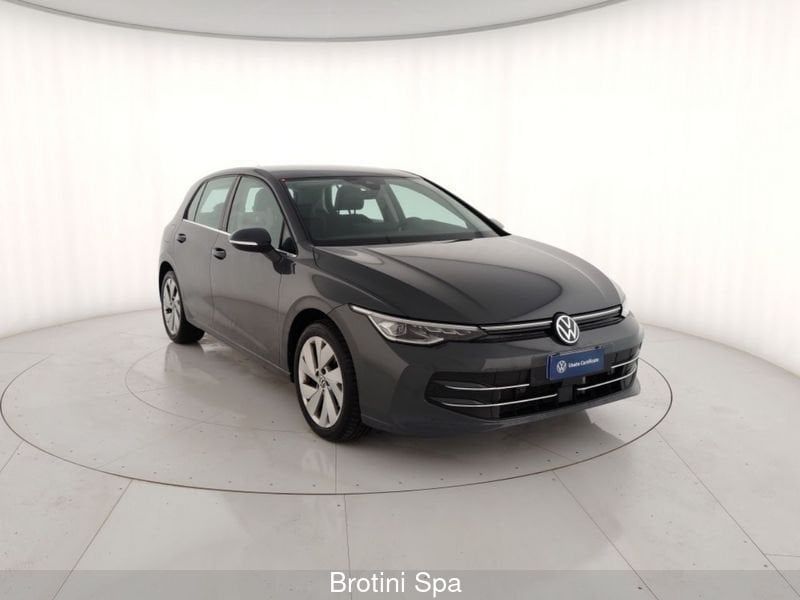 Volkswagen Golf 2025