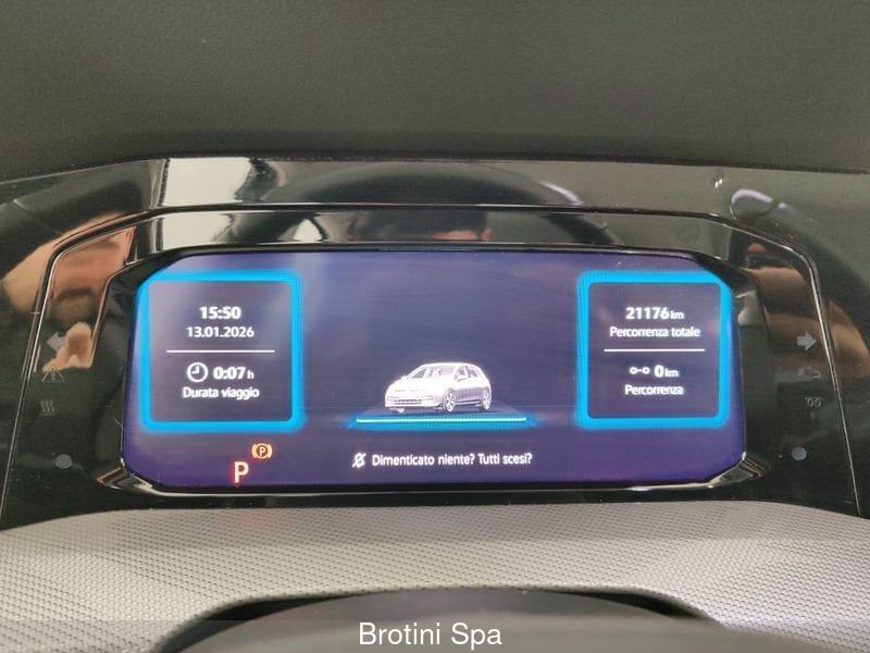 Volkswagen Golf 2025