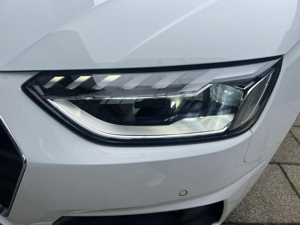 Audi A4 2023