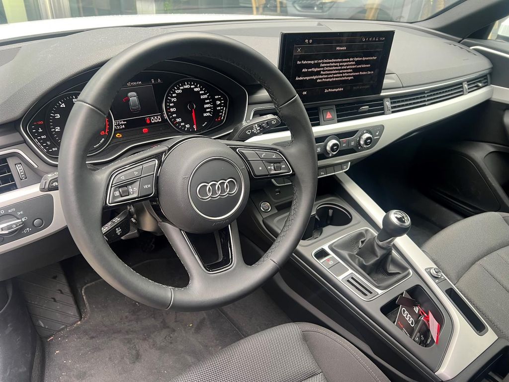 Audi A4 2023