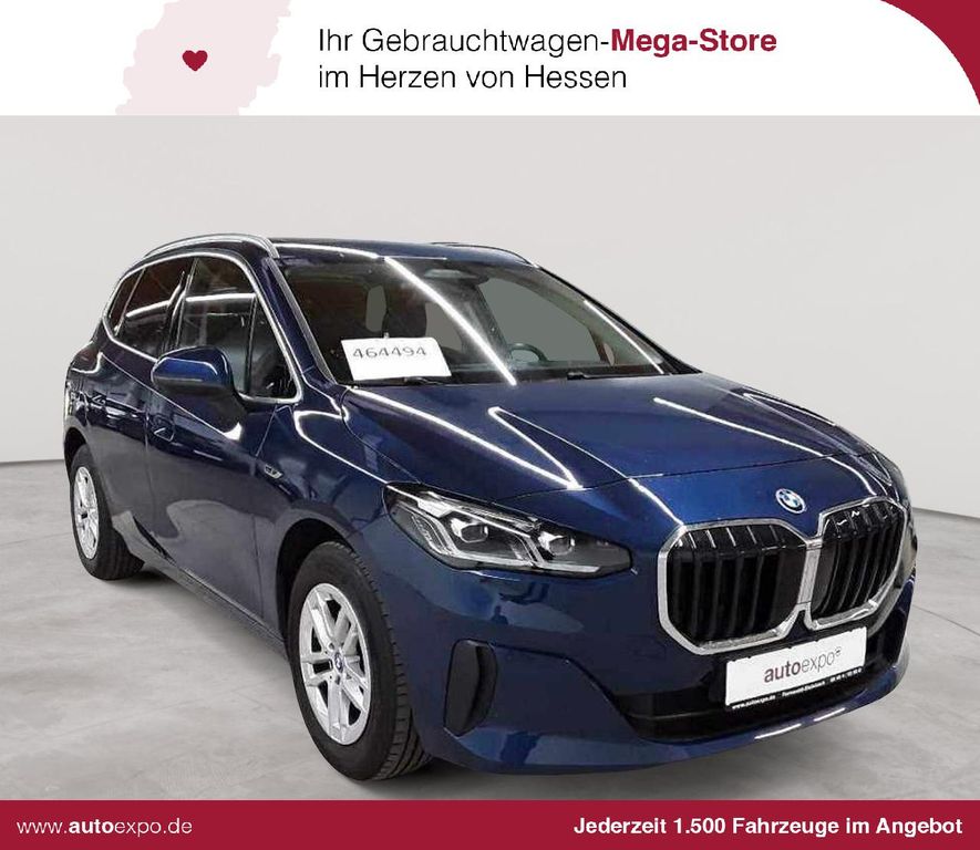 BMW 225 2022