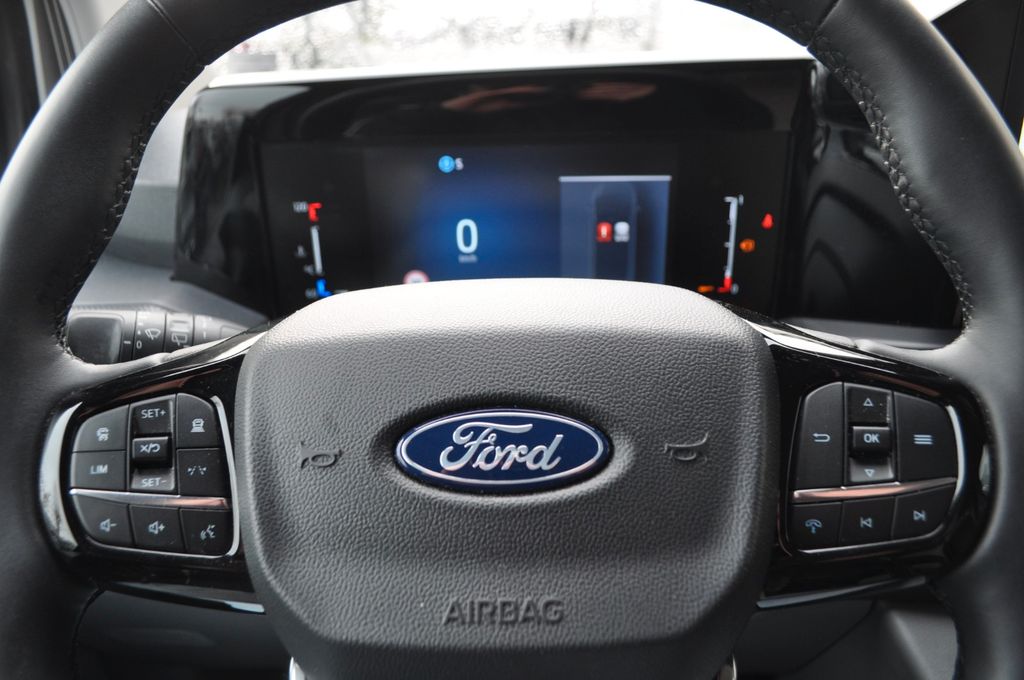 Ford Transit Custom 2024