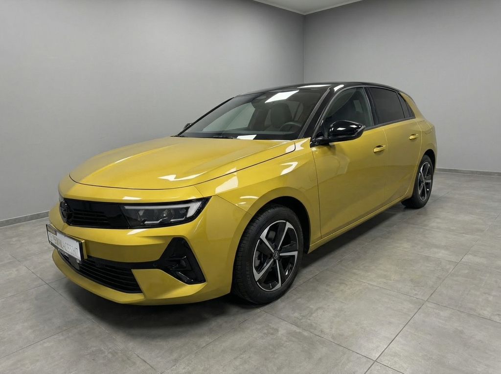 Opel Astra 2024