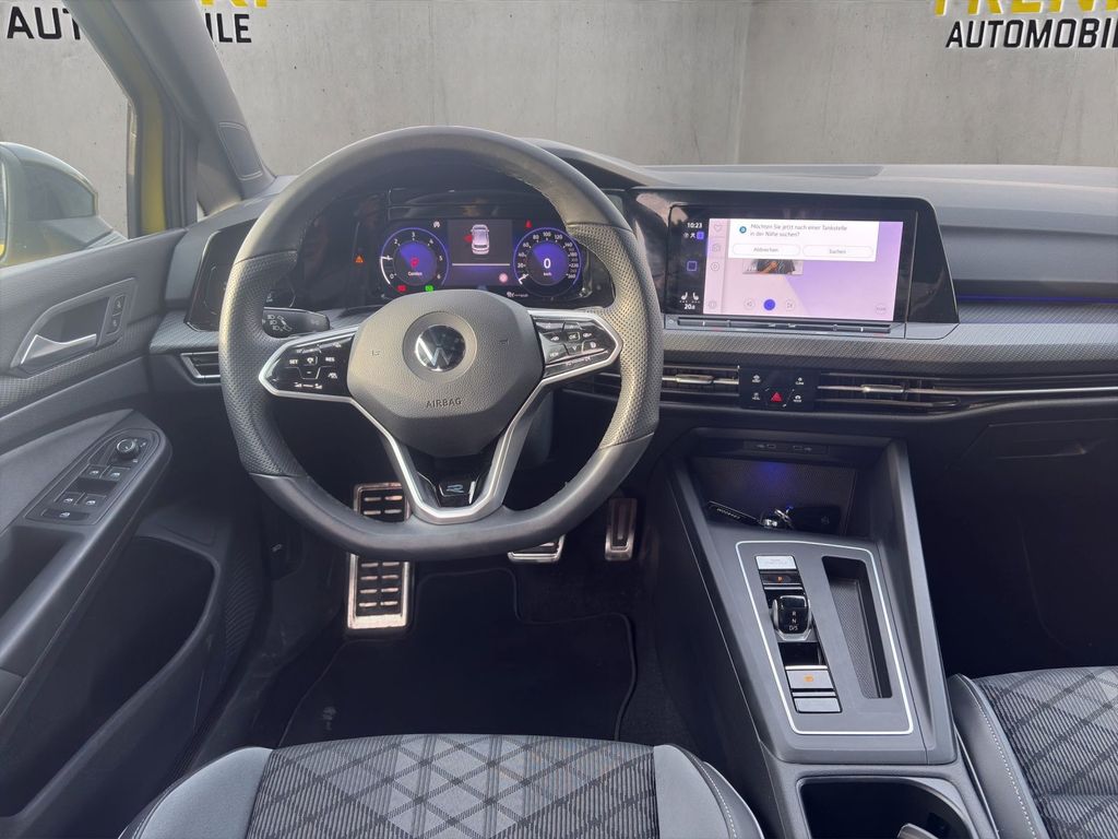 Volkswagen Golf 2021