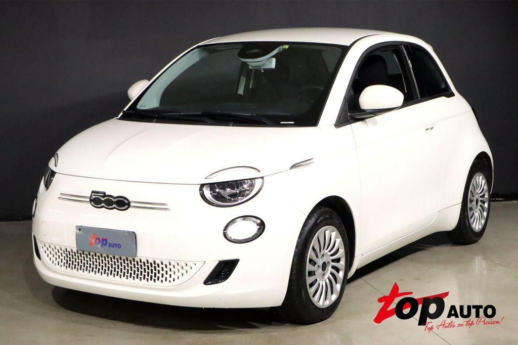 Fiat 500 2023