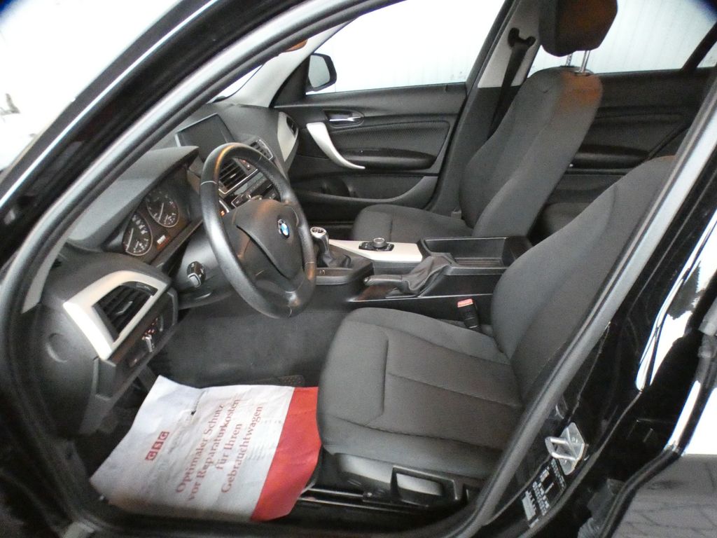 BMW 116 2016
