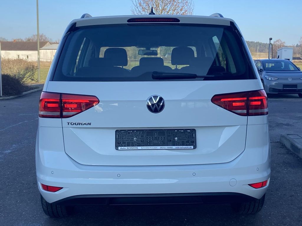 Volkswagen Touran 2021