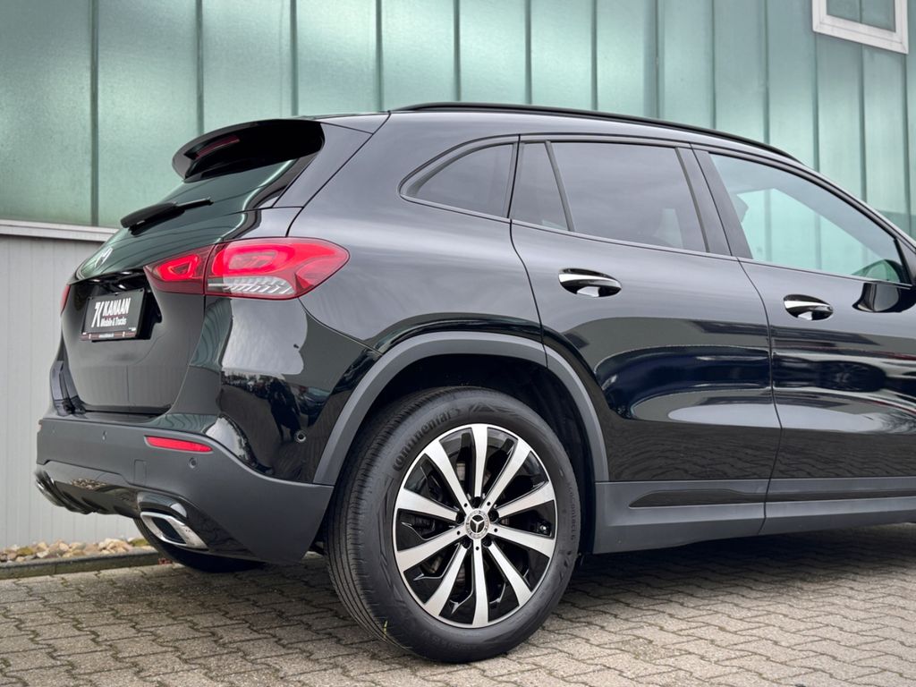 Mercedes-Benz GLA 200 2022