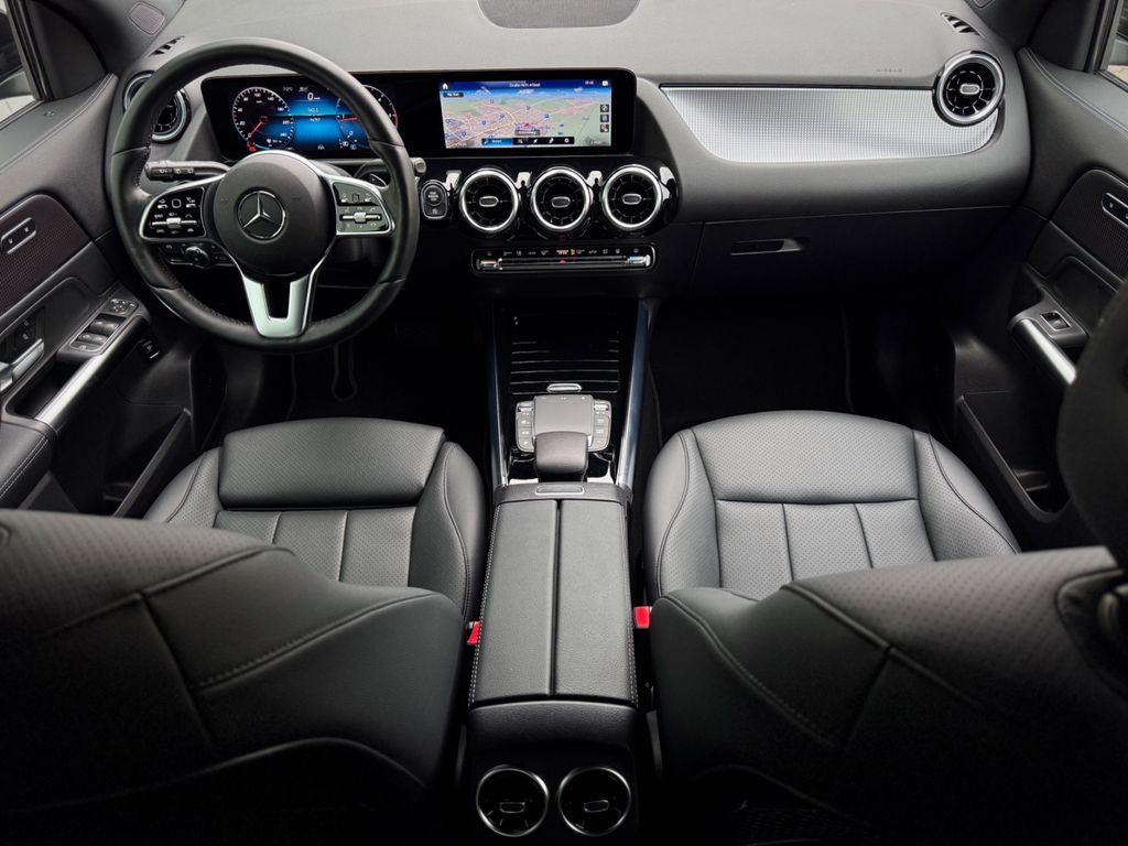 Mercedes-Benz GLA 200 2022
