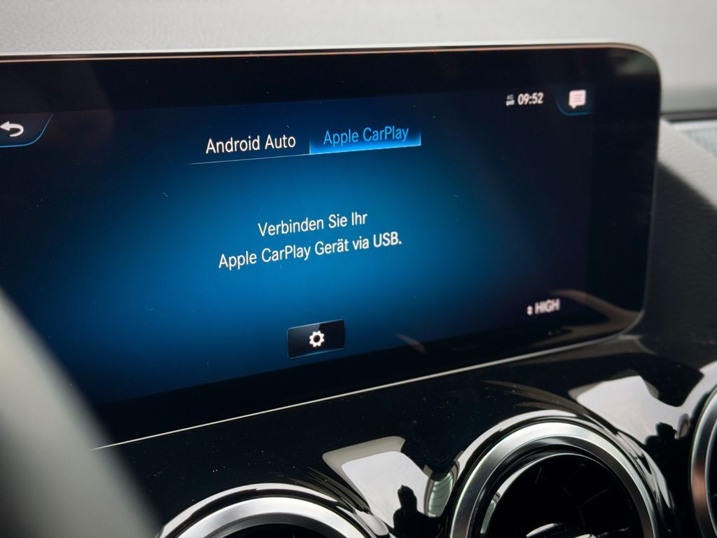 Mercedes-Benz GLA 200 2022