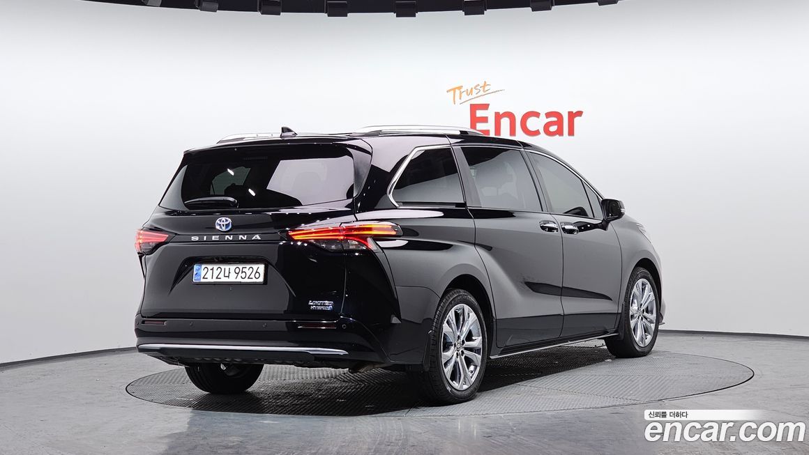 Toyota Sienna 2023