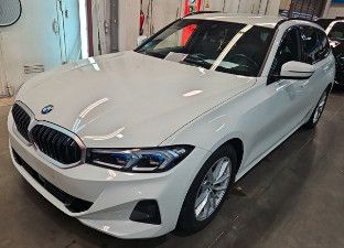 BMW 318 2023