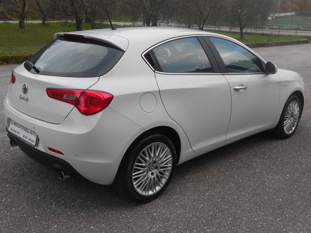 Alfa Romeo Giulietta 2012