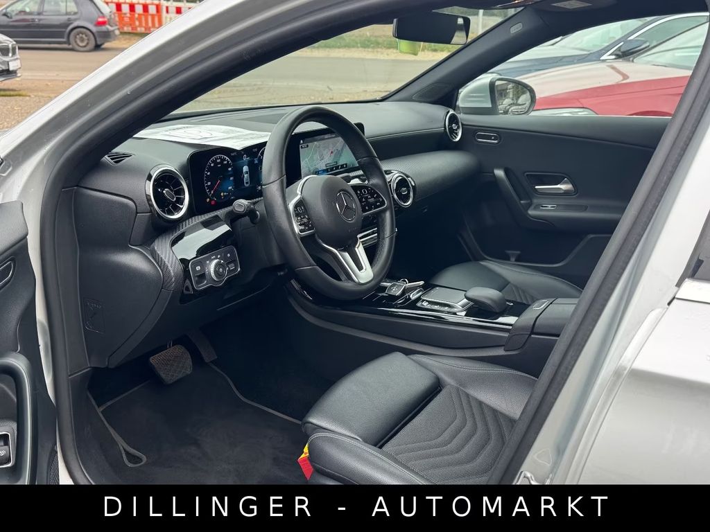 Mercedes-Benz A 180 2022