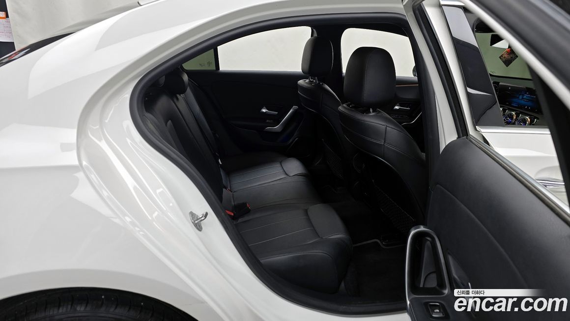 Mercedes-Benz A-Class 2021