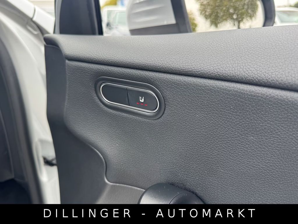 Mercedes-Benz A 180 2022