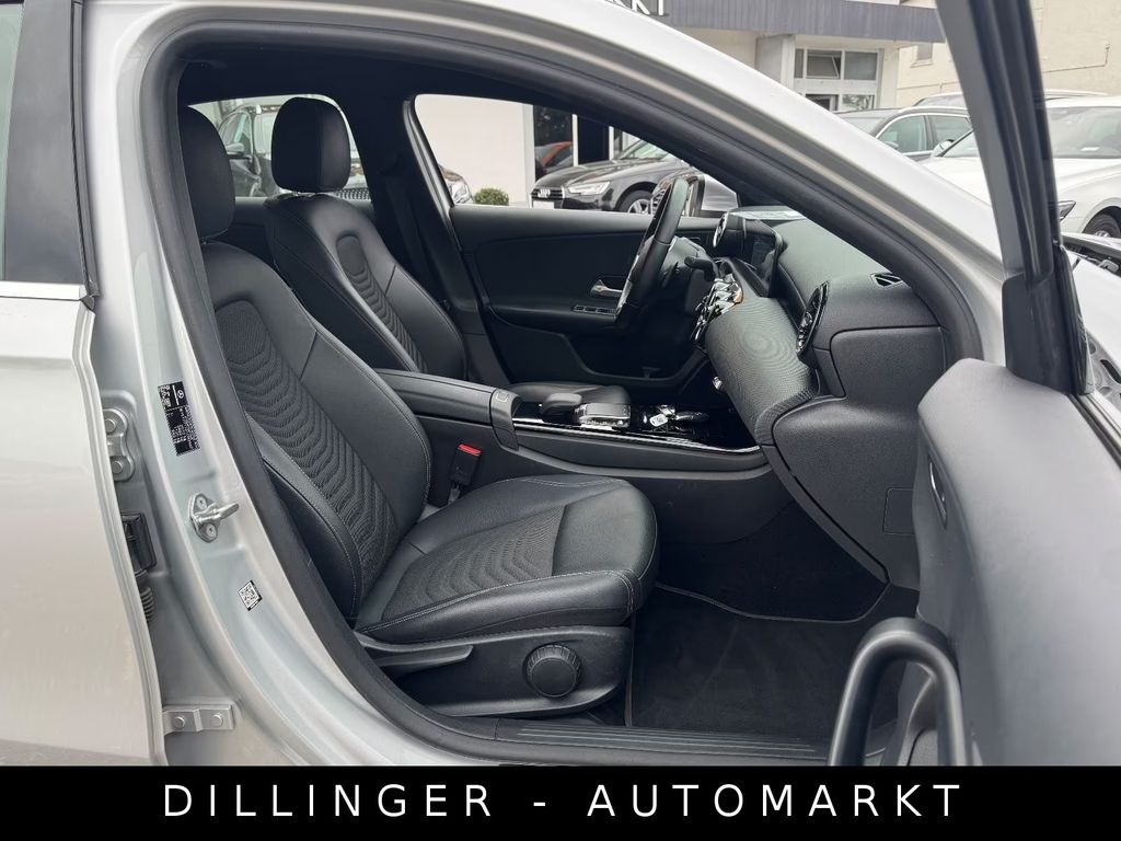 Mercedes-Benz A 180 2022