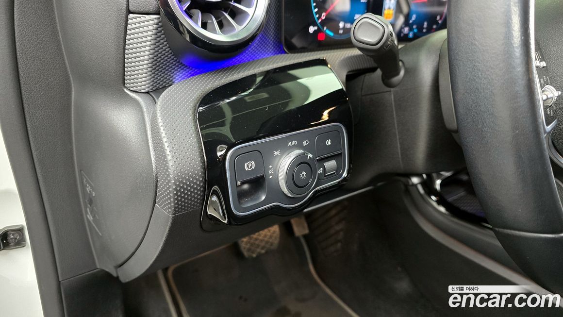 Mercedes-Benz A-Class 2021