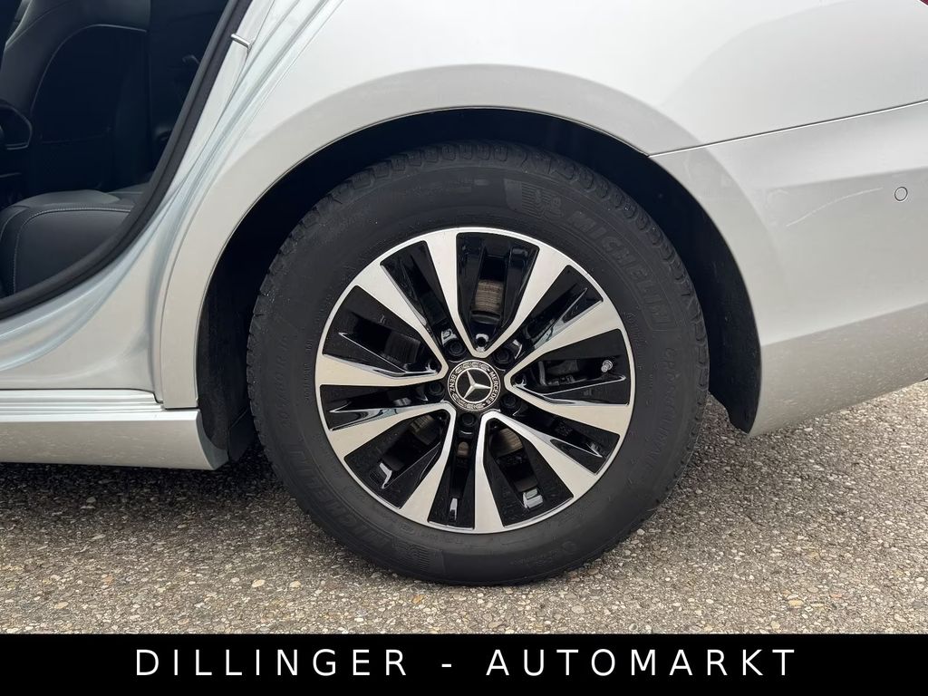 Mercedes-Benz A 180 2022