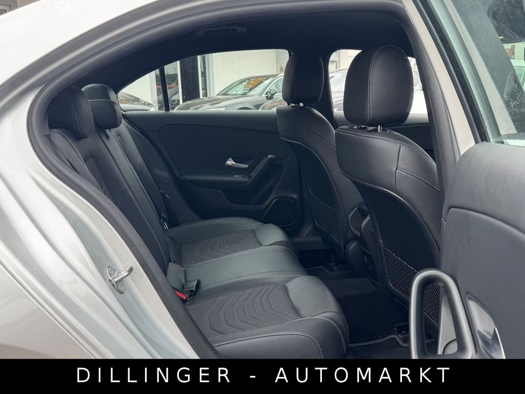 Mercedes-Benz A 180 2022